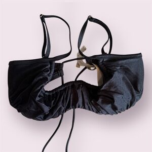 Women’s VS swim top 🫶🏻👙